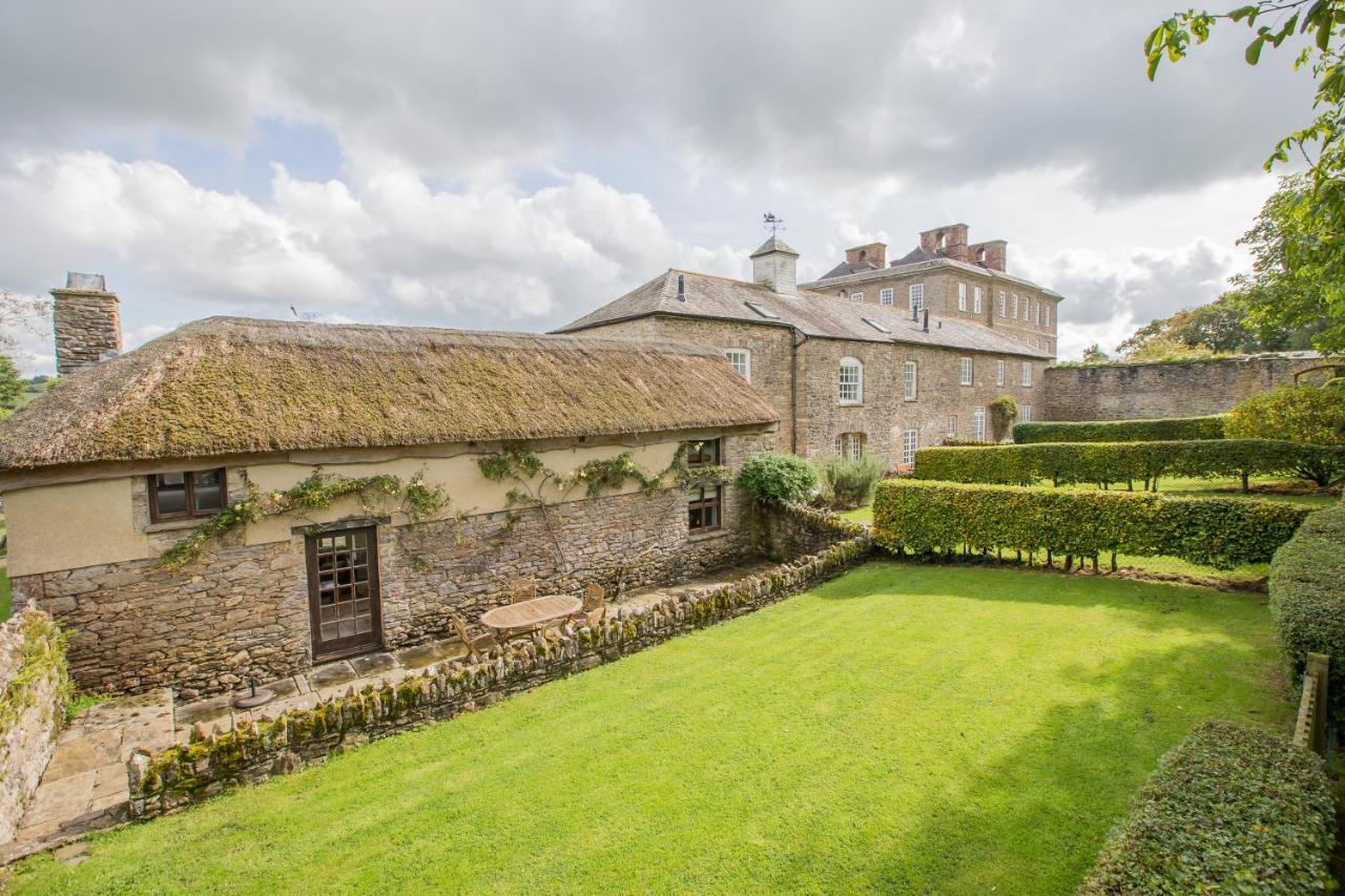 Kingston Estate Villa Staverton  Buitenkant foto